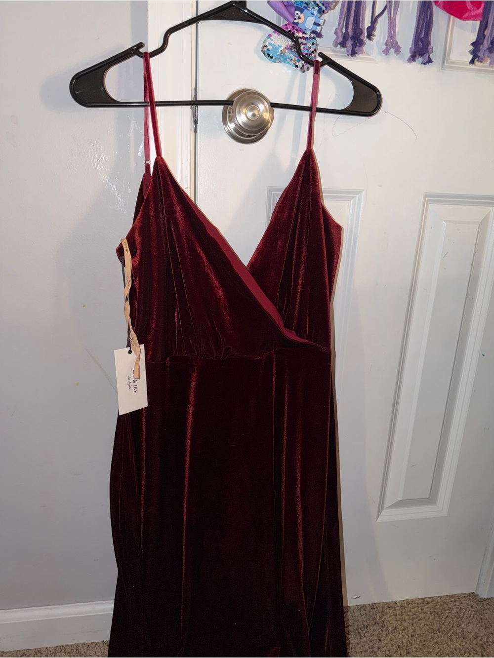 ALI & JAY Burgundy Velvet Strapless Slip Dress